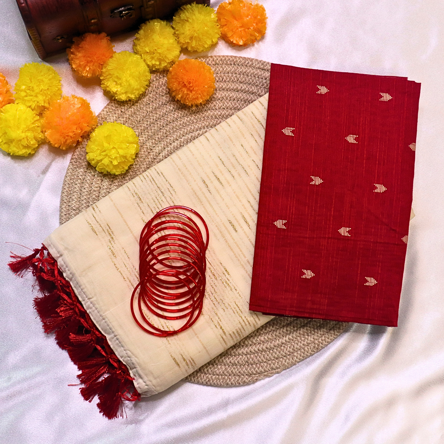 Set Saree - Gold lines with Red Tussels