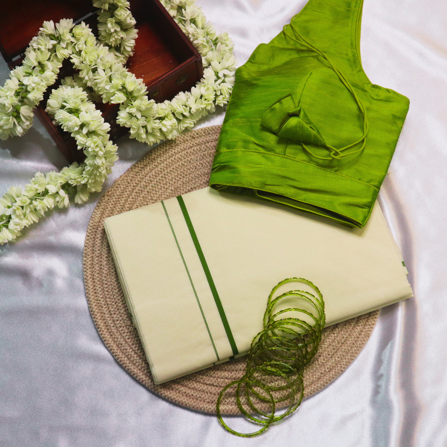 Set Saree - Puliyarakara Light Green 1
