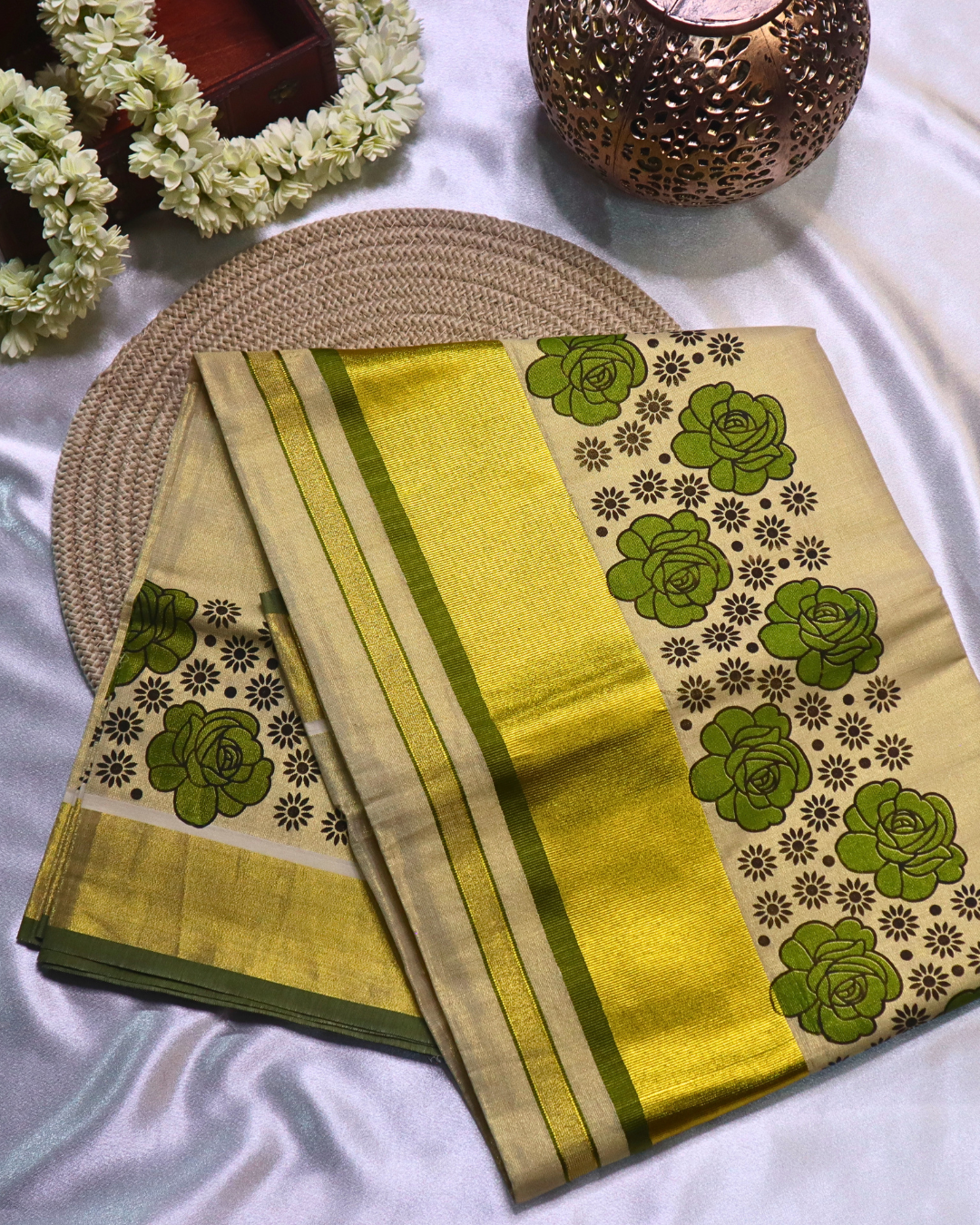 Set Saree with Green Flower Digital Print