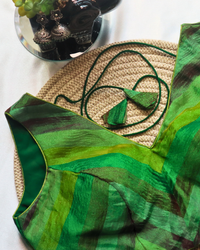 Green Multi Tissue - V Neck Blouse Sleeveless (Sleeve Option Available) Size 34